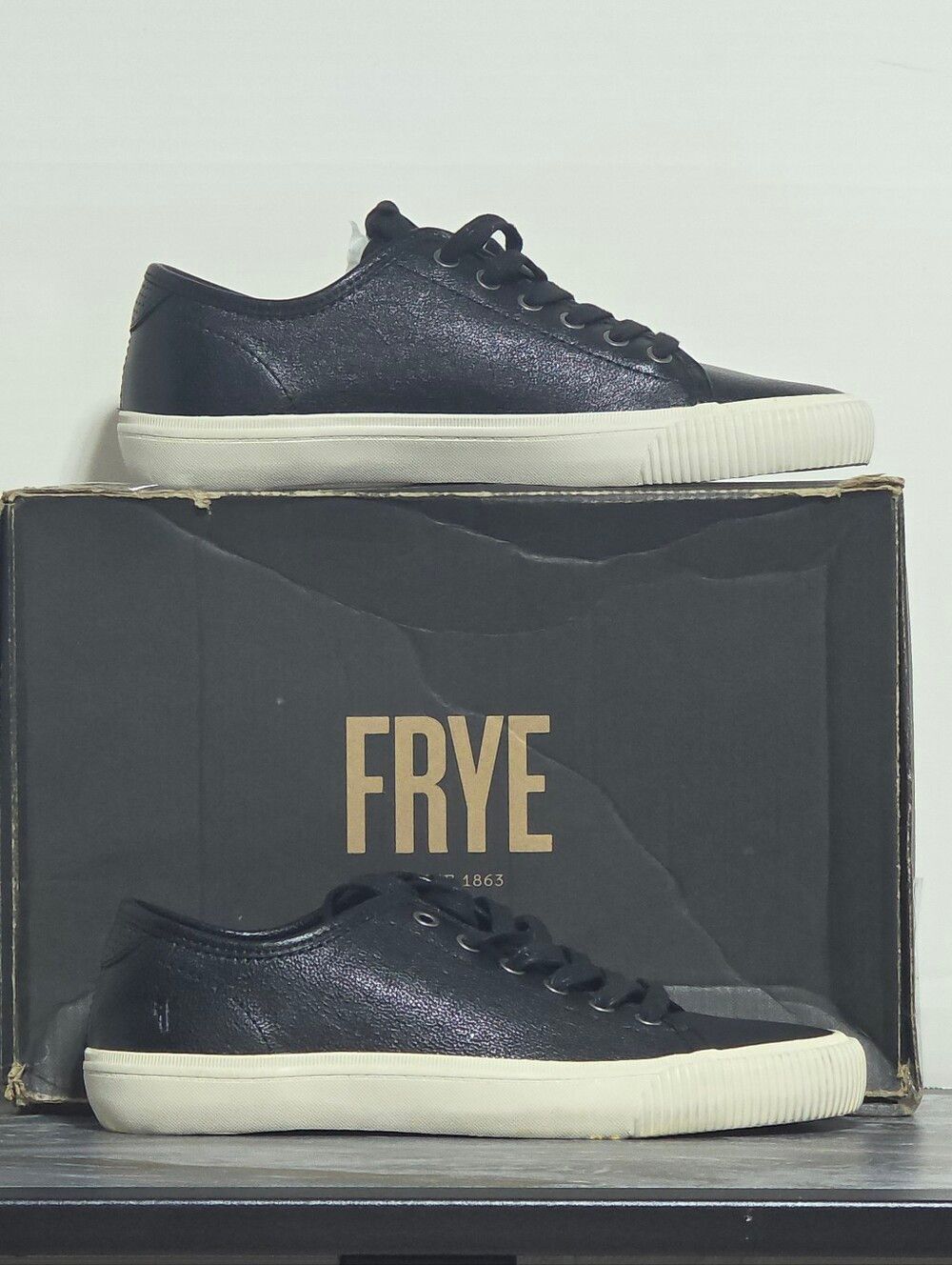 NWT Frye Men's Low Lace Black Leather Sneakers Size 7
